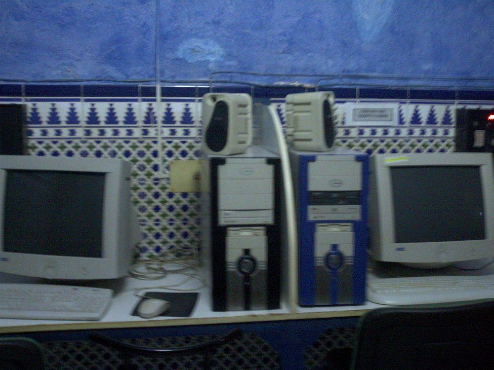 Hostal Lis Seville Exterior photo